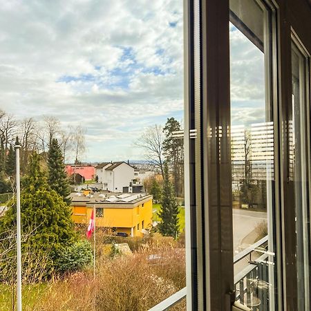 Dachwohnung In Flughafennaehe Kloten Zewnętrze zdjęcie