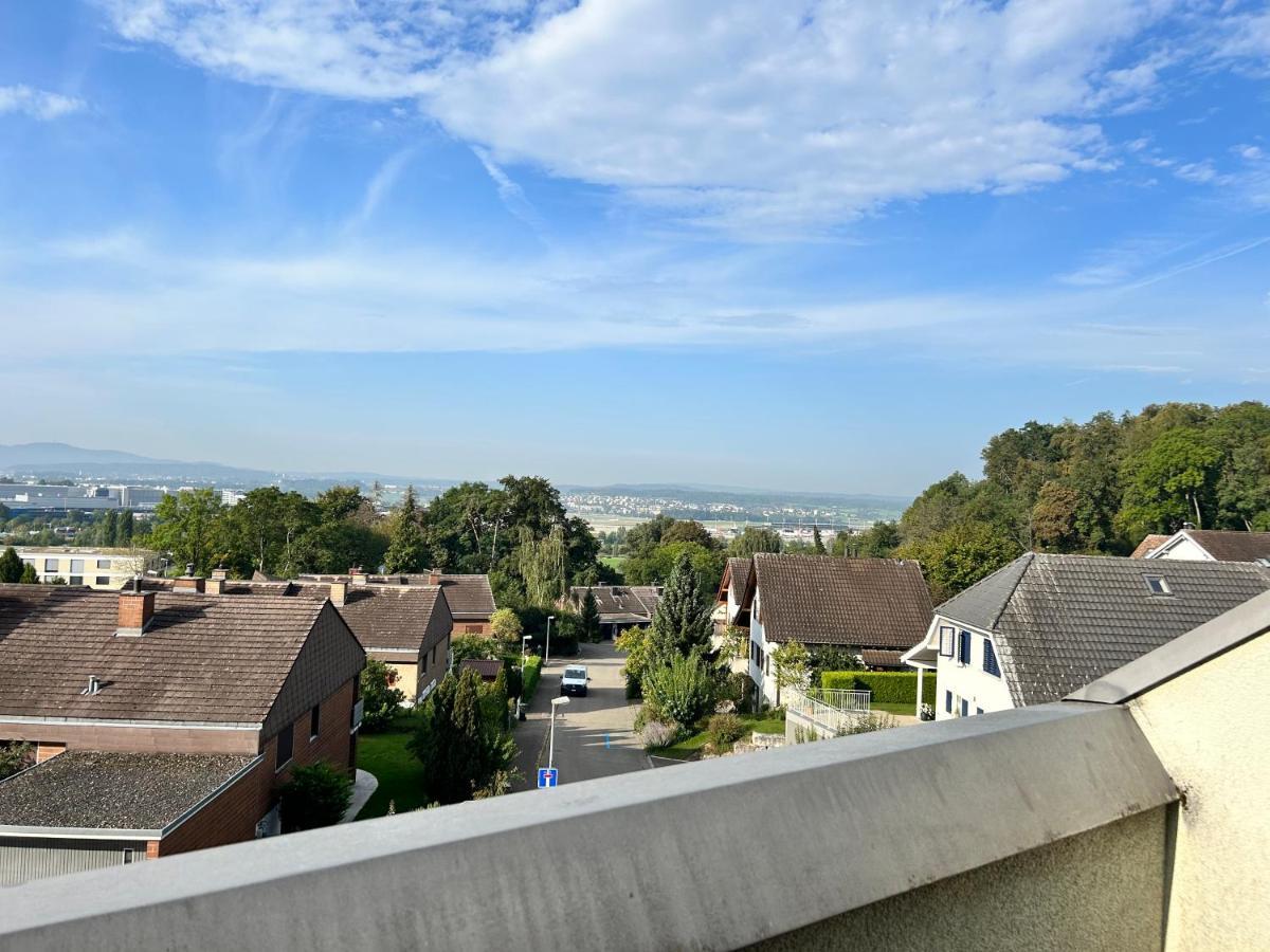 Dachwohnung In Flughafennaehe Kloten Zewnętrze zdjęcie