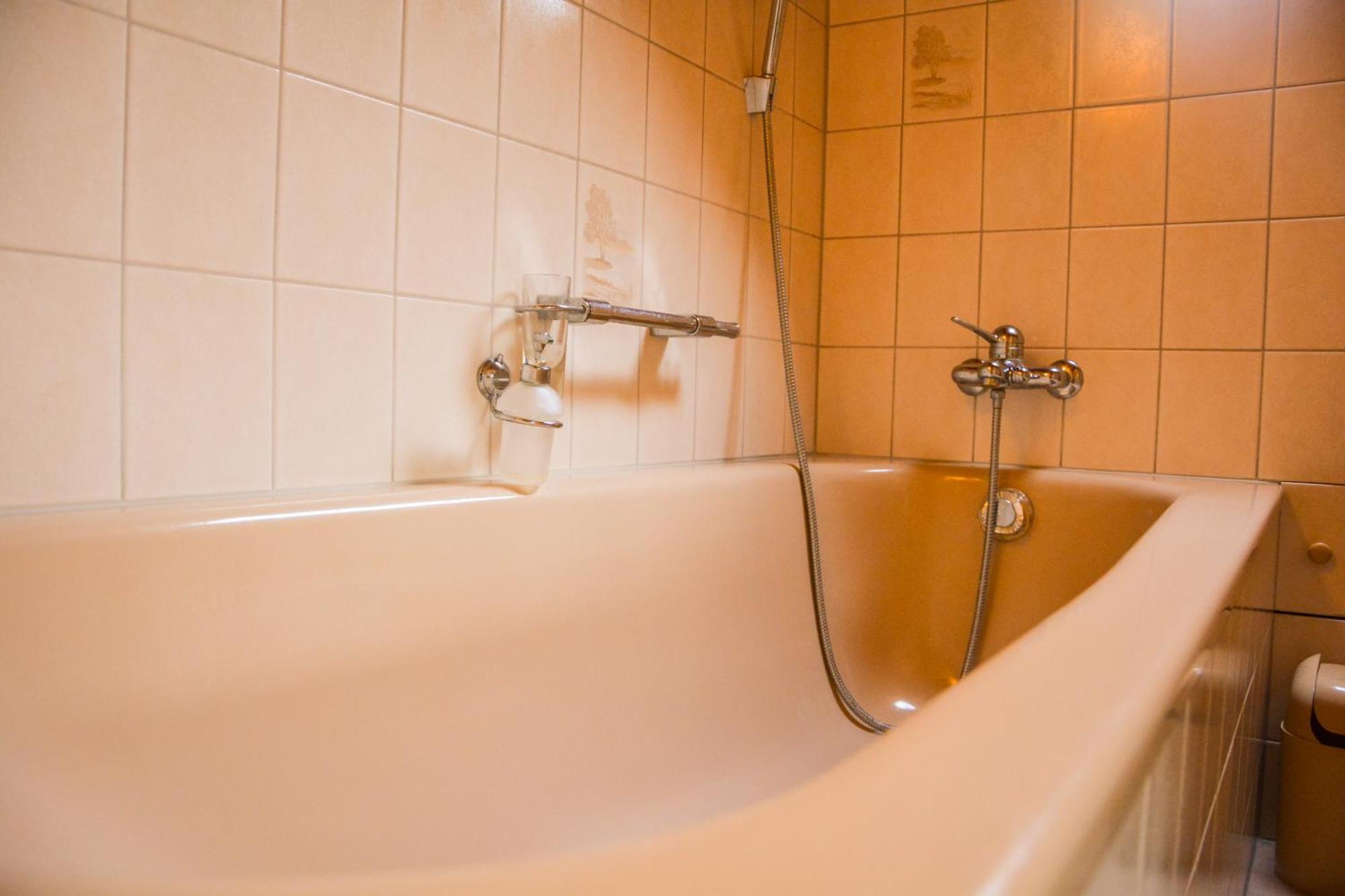 Dachwohnung In Flughafennaehe Kloten Zewnętrze zdjęcie
