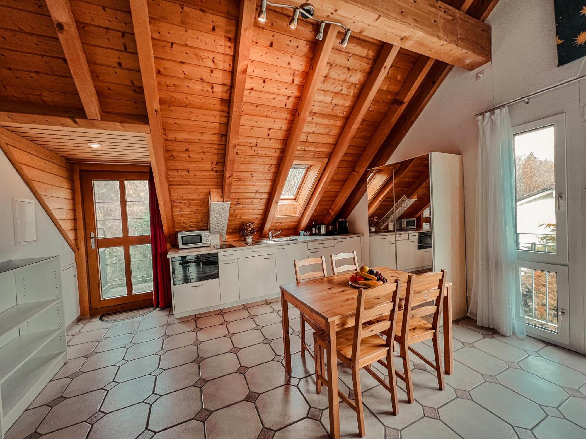 Dachwohnung In Flughafennaehe Kloten Zewnętrze zdjęcie